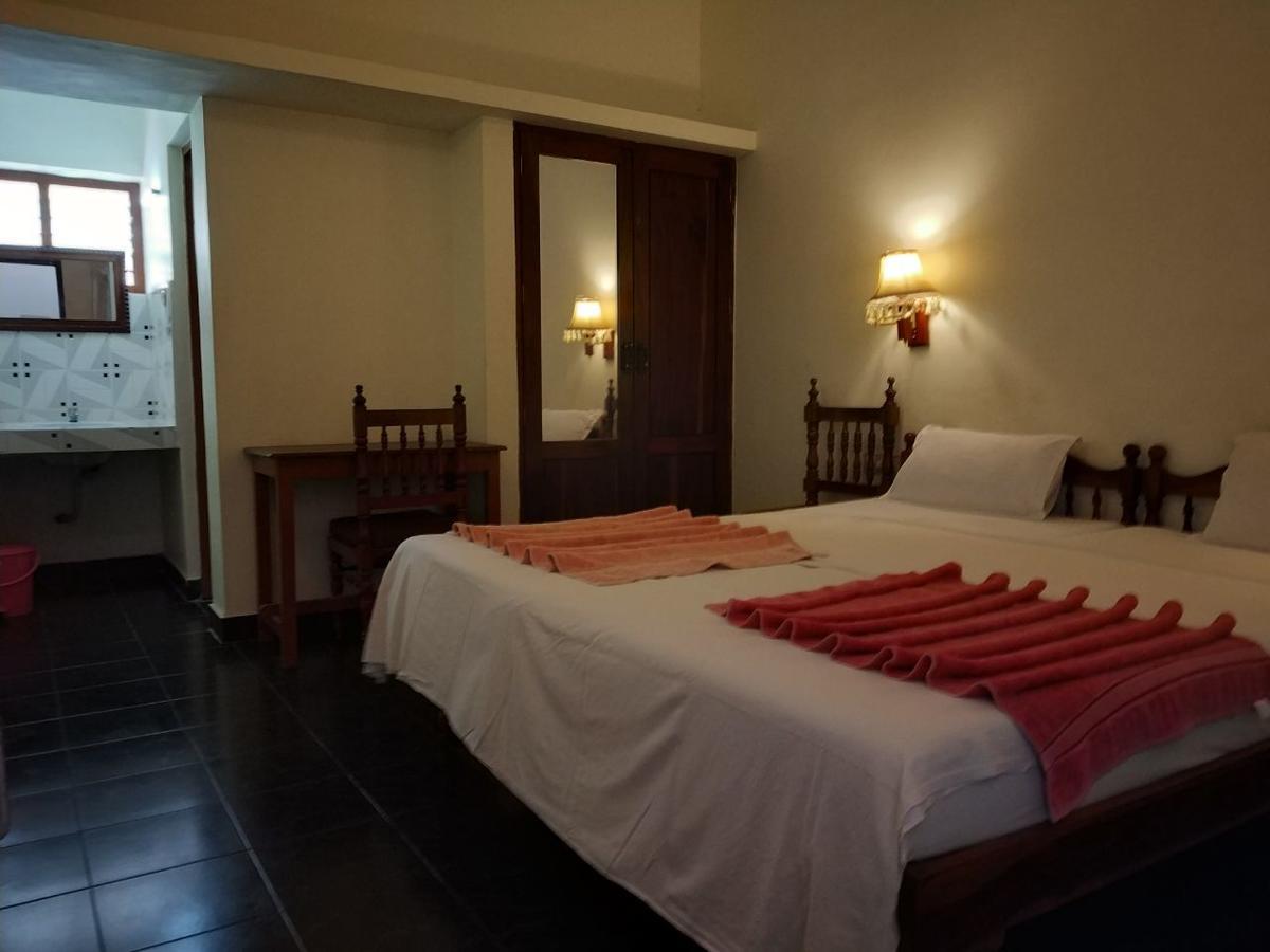 Beach Florra Inn Kovalam Esterno foto
